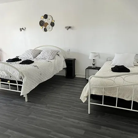 O Rivage Du Mont 10/12 Pers Villa Huisnes-sur-Mer